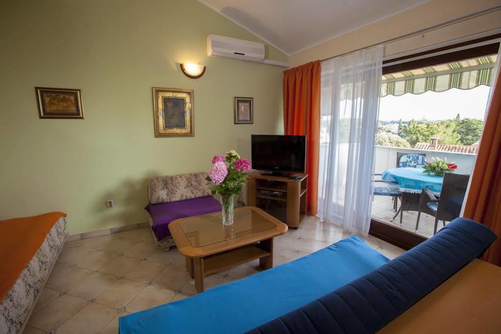 רוביני Apartments Villa Ban מראה חיצוני תמונה